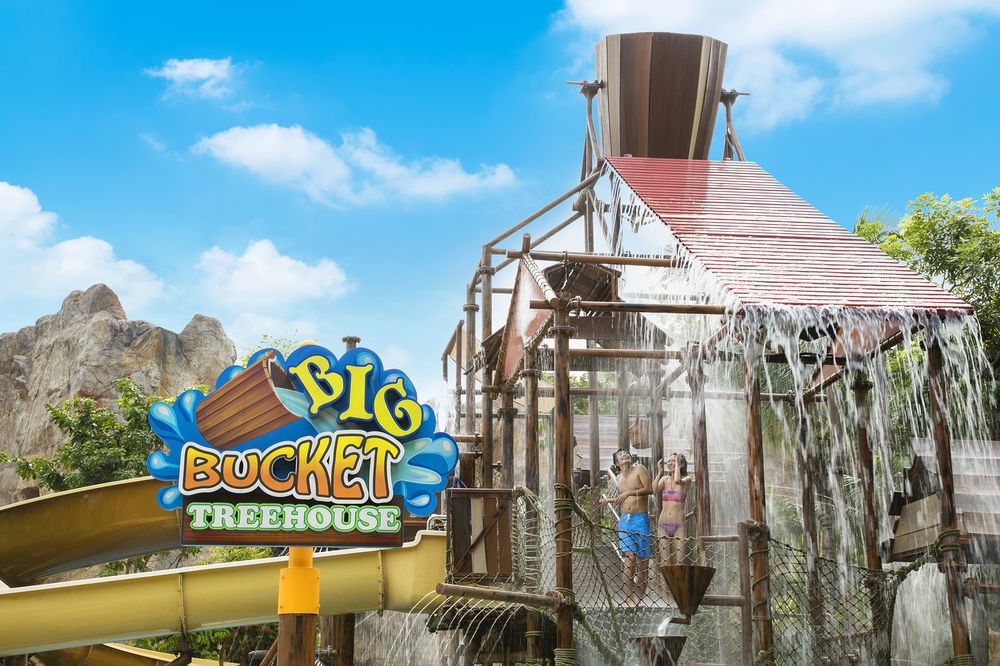 Resorts World Sentosa - Hotel Сингапур Екстериор снимка Big Bucket Treehouse