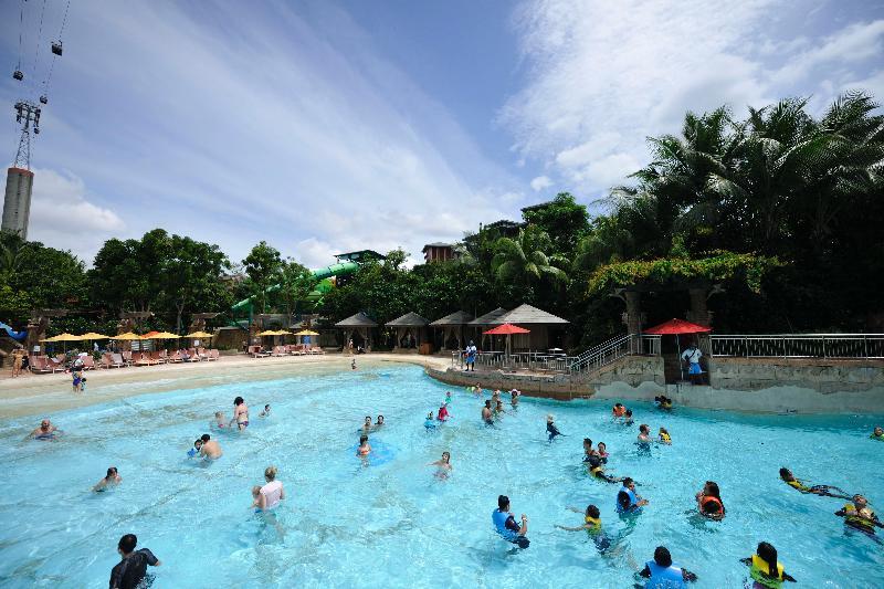 Resorts World Sentosa - Hotel Сингапур Екстериор снимка Splash Island